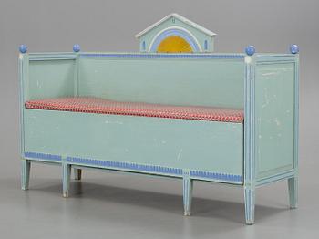 SOFFA, gustaviansk, omkring 1800.