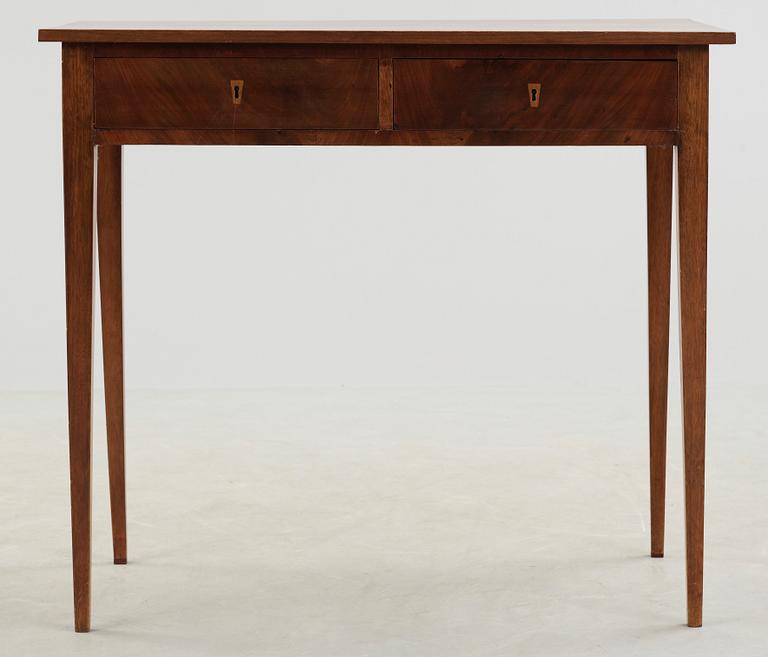 DAMARBETSBORD, tidigt 1800-tal.