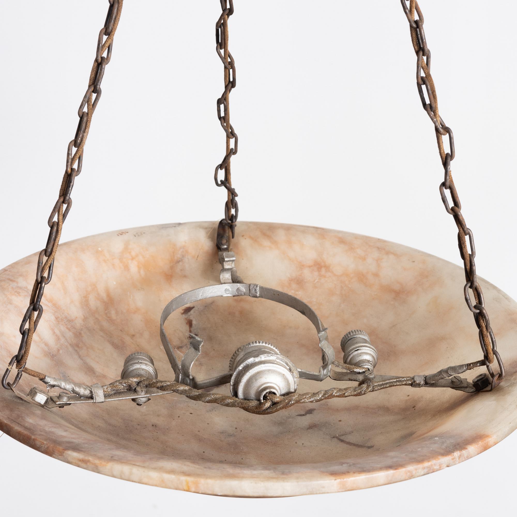 Takampel, alabaster, 1920-tal.