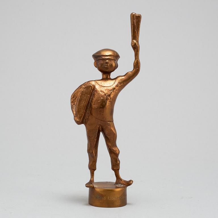 A Stig Blomberg bronze sculpture.