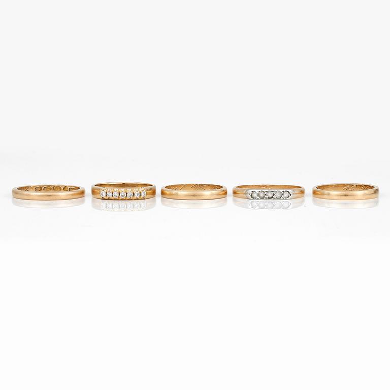 RINGAR, 5 st, mestadels 1900-talets andra hälft, 18K guld.