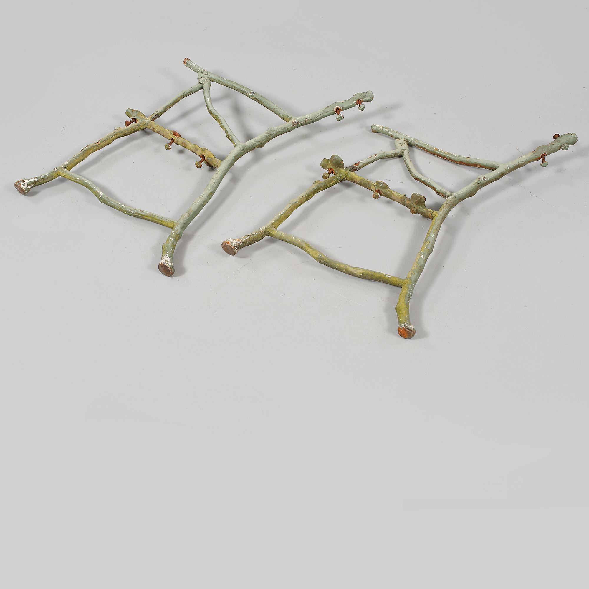 SOFFGAVLAR, ett par, gjutjärn, 1900-tal.