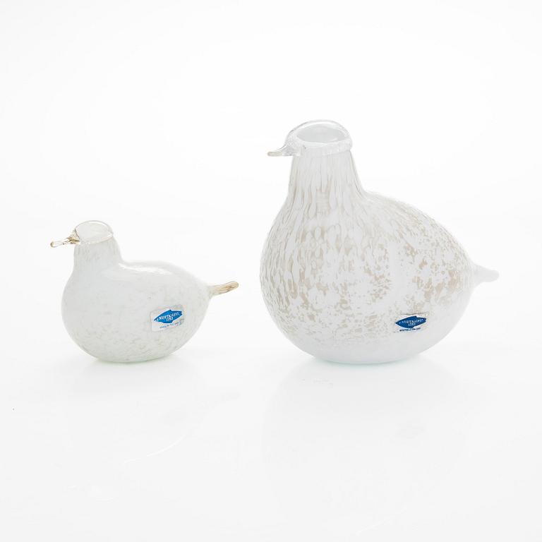 Oiva Toikka, Glass birds, 'Willow Grouse' and 'Baby Willow Grouse' signed.