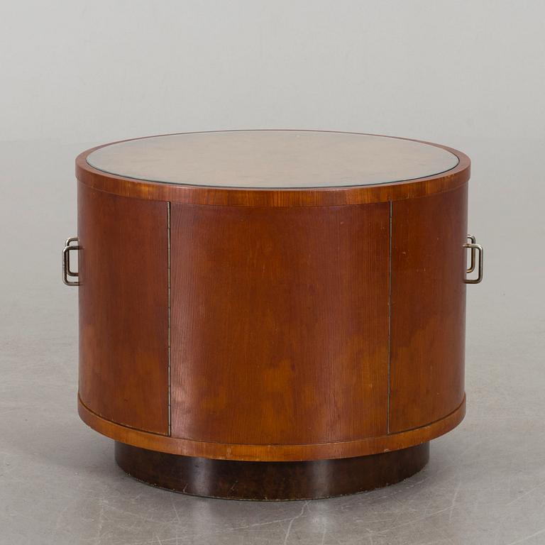GRETA MAGNUSSON GROSSMAN, an attributed bar for Studio 1930-40's.