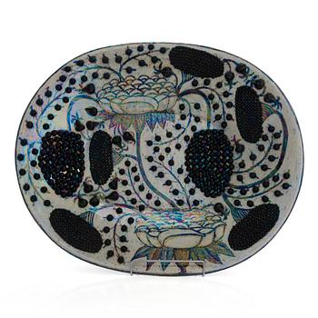 Birger Kaipiainen, a stoneware decorative plate, signed Kaipiainen Arabia.