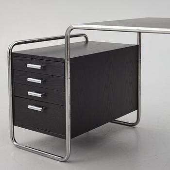 A model S285/1, Thonet.