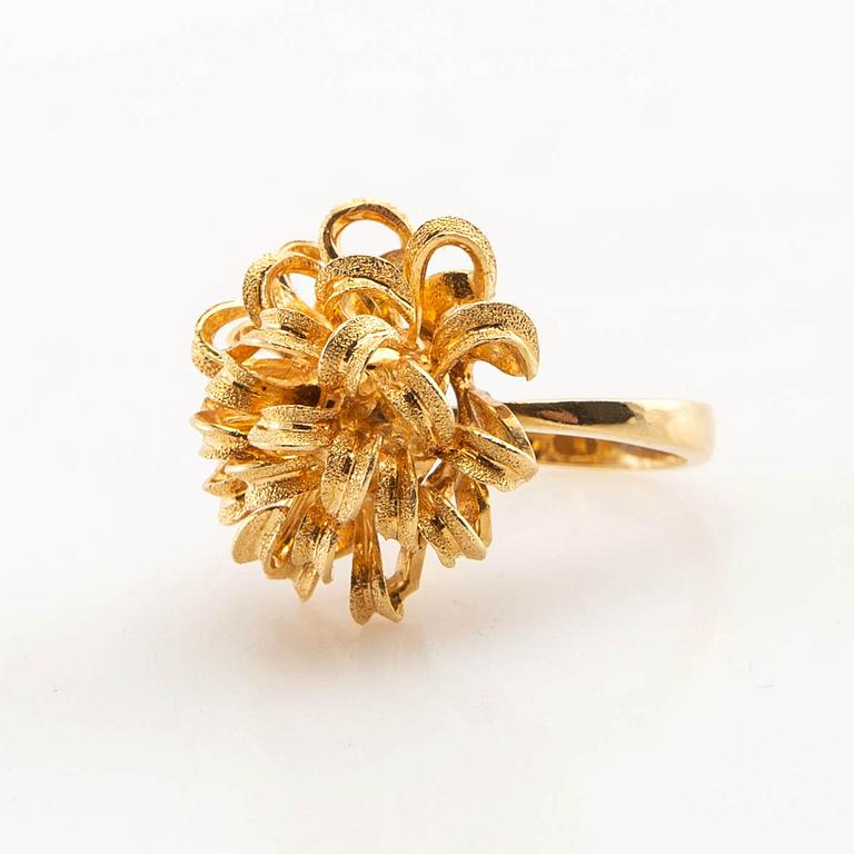 Ring, 18K guld.