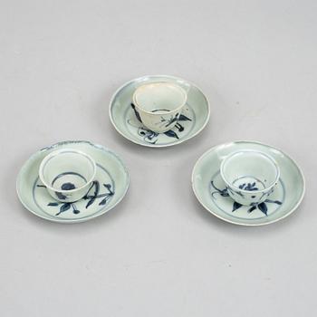 A set with three wine cups and three small dishes, Ming dynasty (1368-1644).