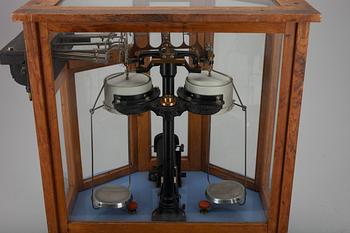 APOTEKSVÅG, Sartorius-Werke, Göttingen, Tyskland 1900-talets mitt.