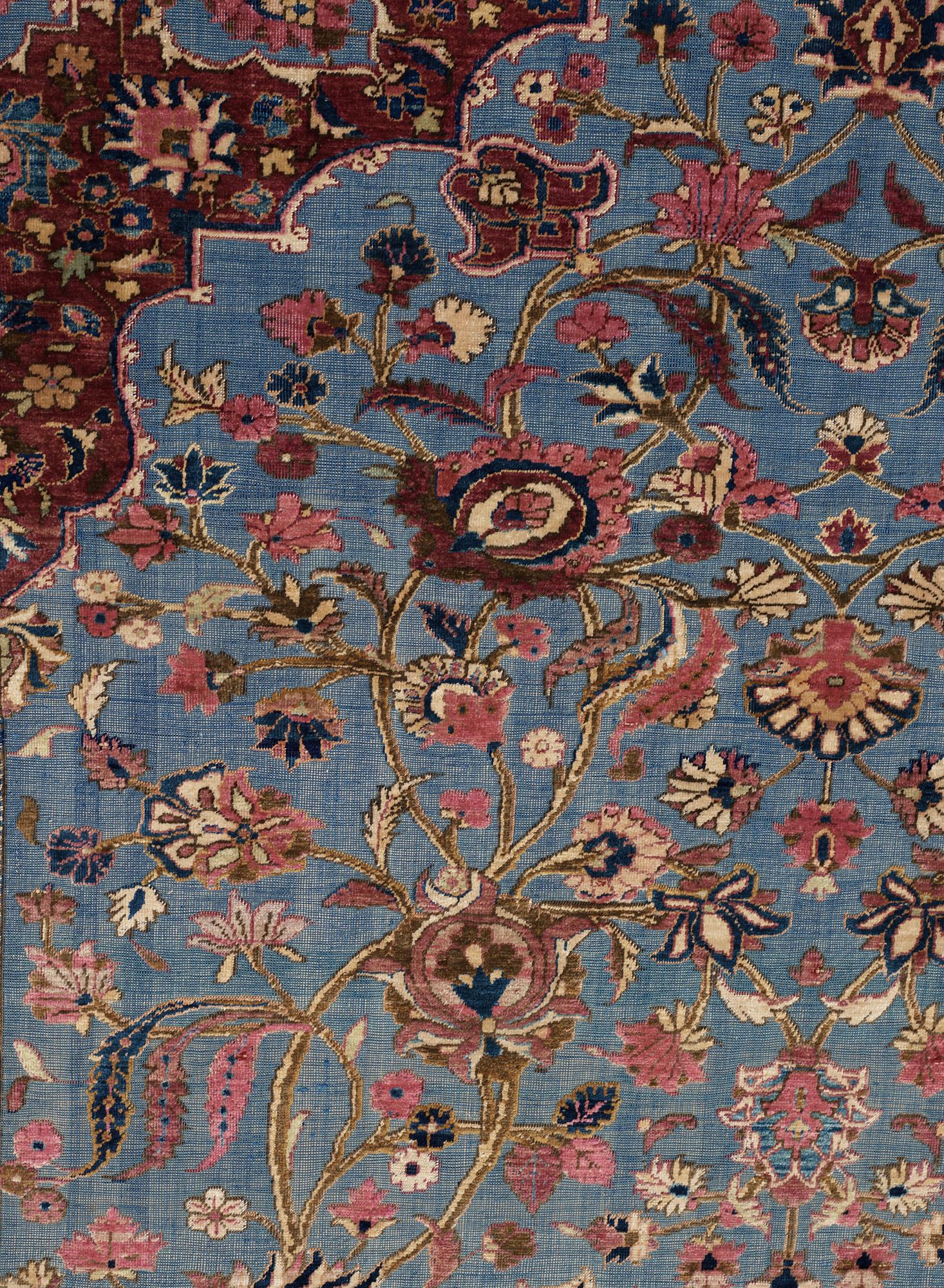 SEMI-ANTIQUE SILK KASHAN SOUF (in relief). 195 x 133,5 cm.