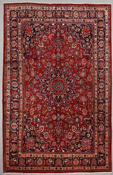 MATTA, Meshed, ca 370 x 238 cm.