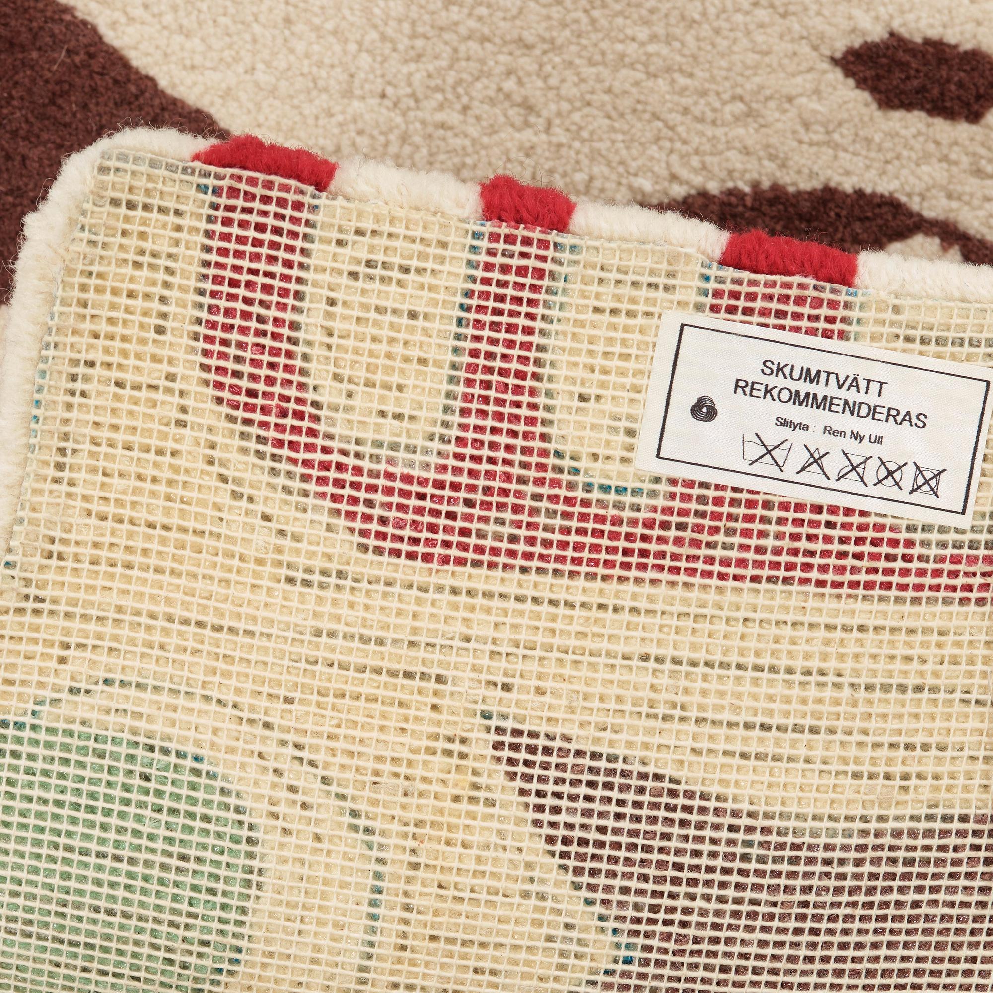 Josef Frank, A CARPET. "Odjursmattan" also known as "Matta nr 7". Handtufted. 181,5 x 123,5 cm. Designed by Josef Frank for Svenskt.