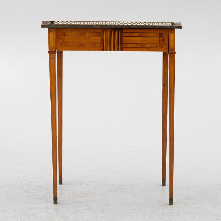 Side table, Gustavian provincial work, late 18th century.