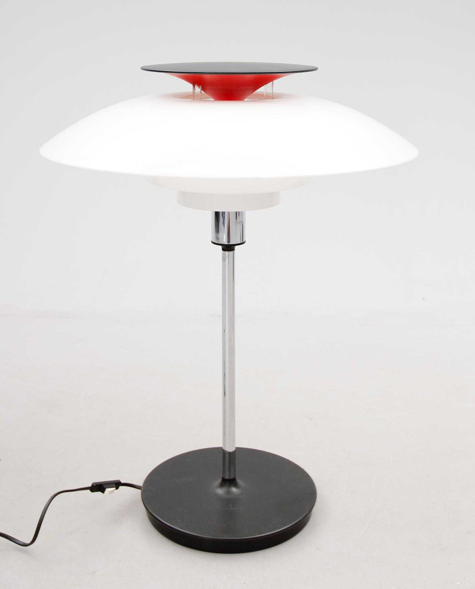 BORDSLAMPA, PH-80, Poul Henningsen.