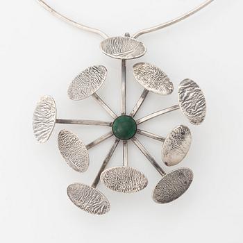 A Brødrene Bjerring silver and malachite necklace.