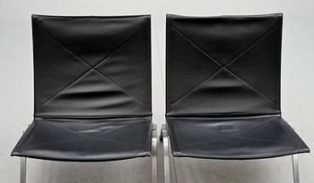 POUL KJAERHOLM, fåtöljer, ett par, "PK-22", Fritz Hansen. 1999.