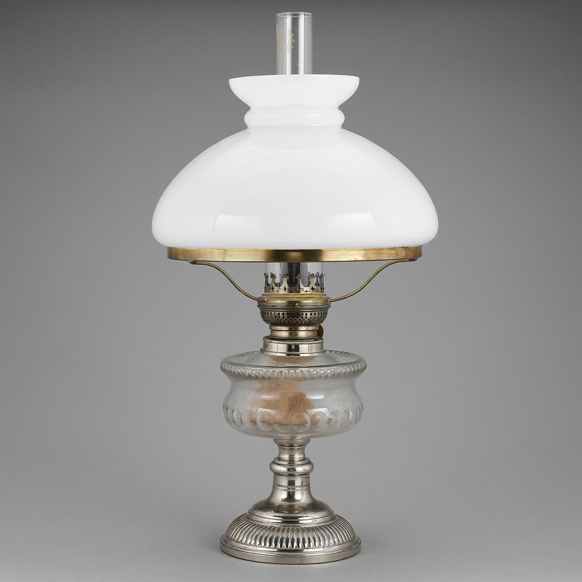 BORDSFOTOGENLAMPA, Arvid Böhlmark ,Stockholm, 1900-talets första hälft.