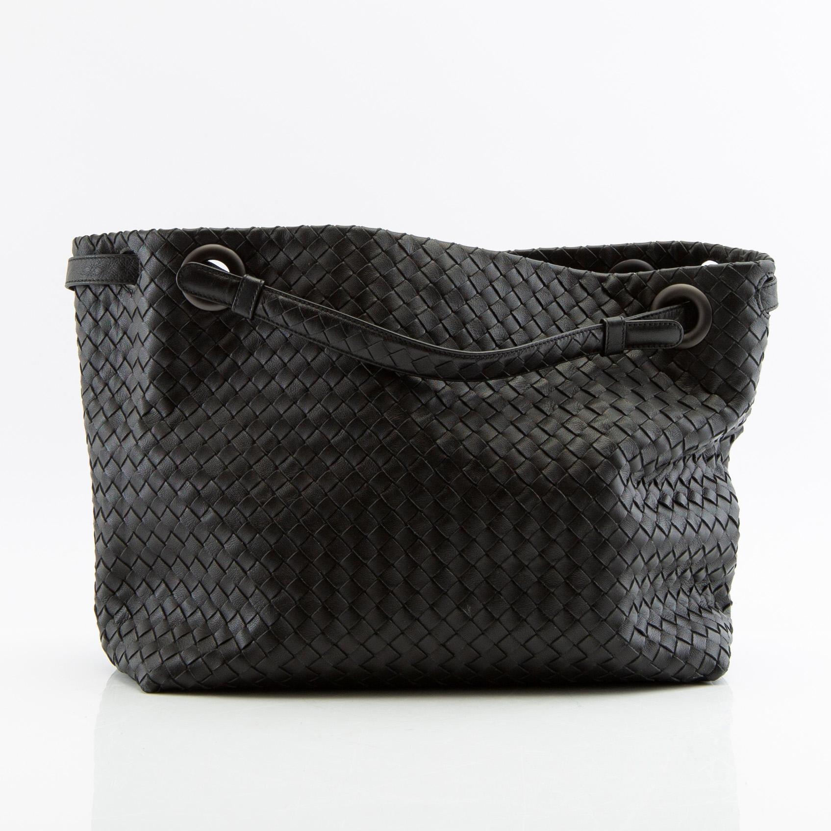 Bottega Veneta, bag, "Medium Garda".