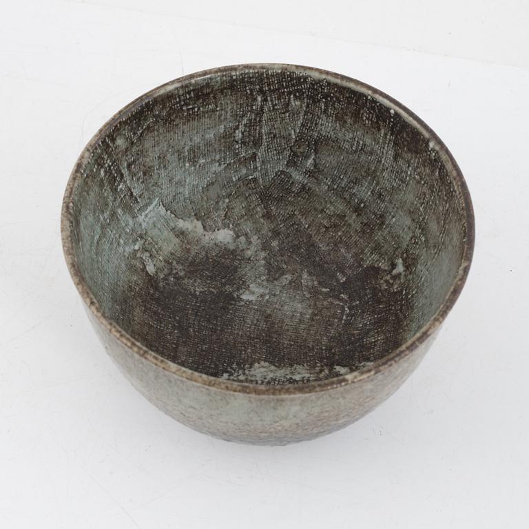 Stig Lindberg, a stoneware bowl, Gustavsberg Studio, Sweden 1964.