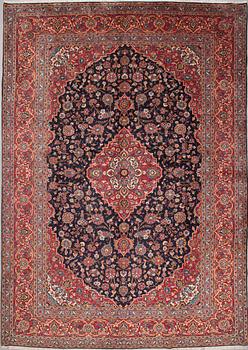 MATTA, old, Keshan, ca 415 X 297 cm.