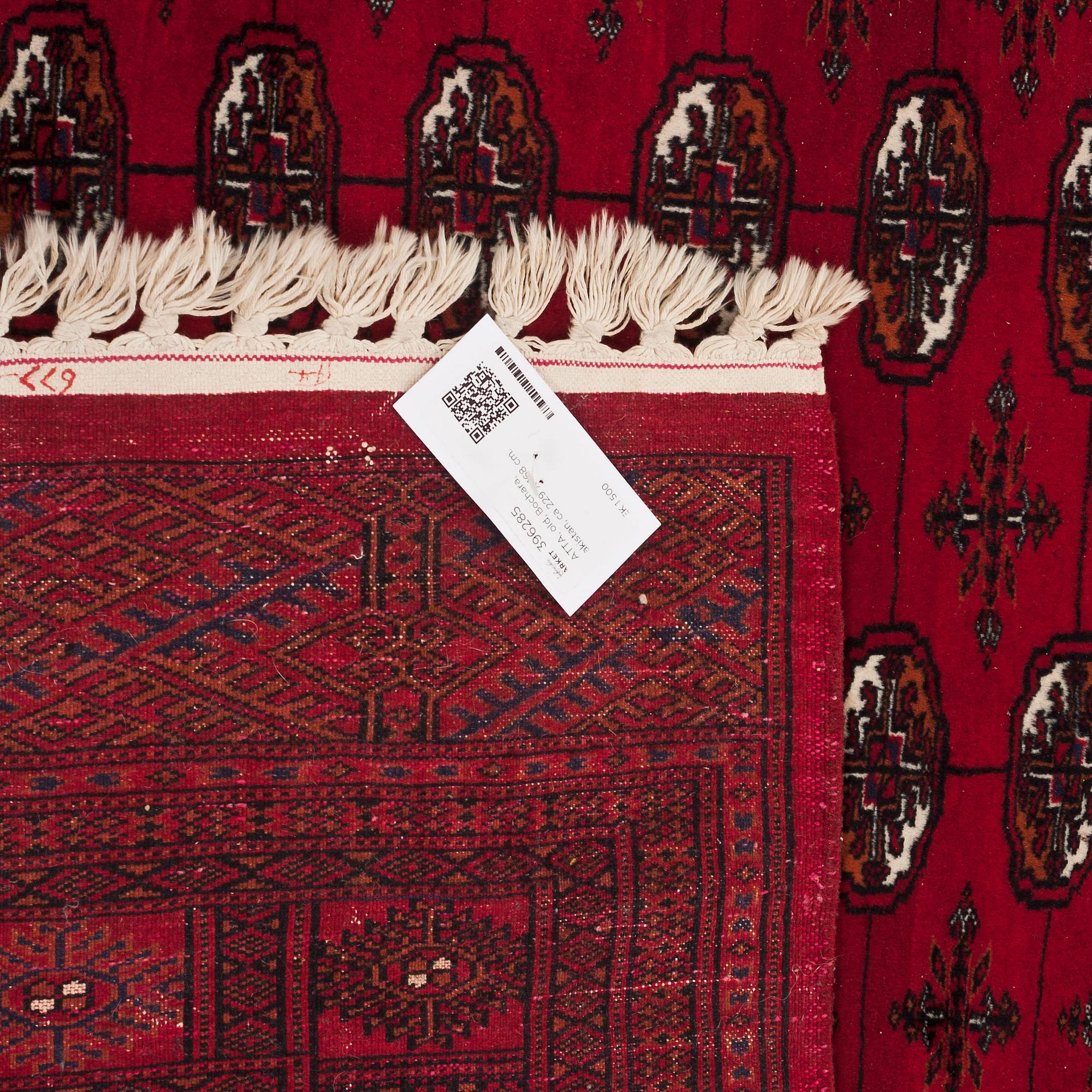 MATTA, old, Bochara, Pakistan, ca 229 X 168 cm.