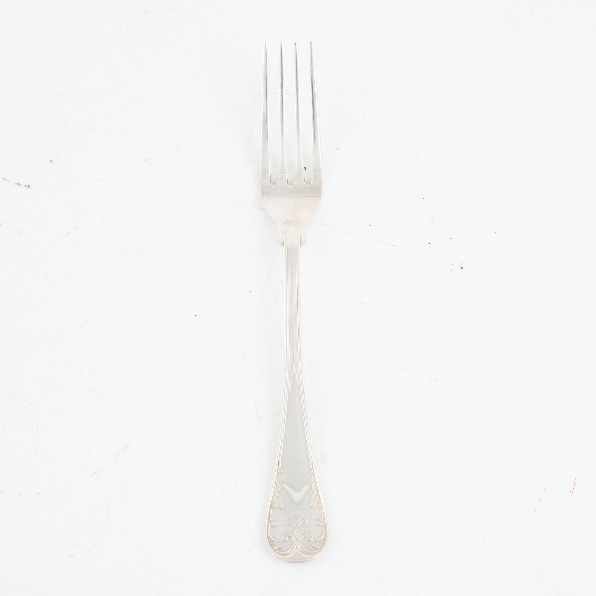 A 51-piece silver flat wear set, "Gammal Fransk", GAB, Sweden, 1993-2000.