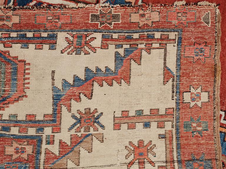 ANTIK BACHSHAISH. 457 x 356,5 cm.
