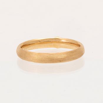 Ole Lynggaard, ring, "Nature I", 18K guld.