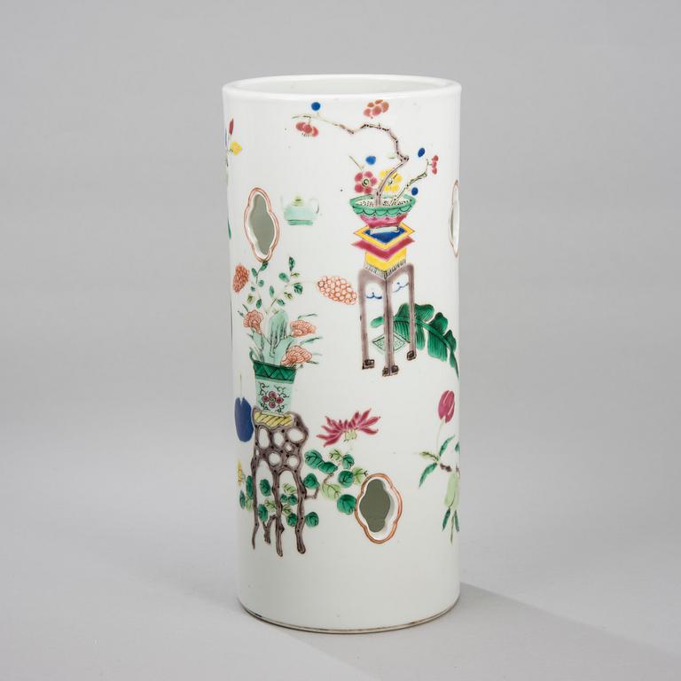 MALJAKKO, posliinia, Kiina, 1900-luvun alku.