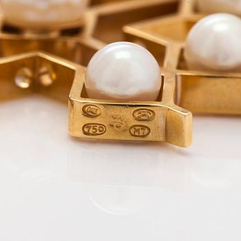 Hänge, 18K guld med odlade pärlor, samt kedja, 14K guld.