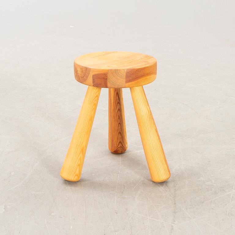 Ingvar Hildingsson, stool, signed IH.