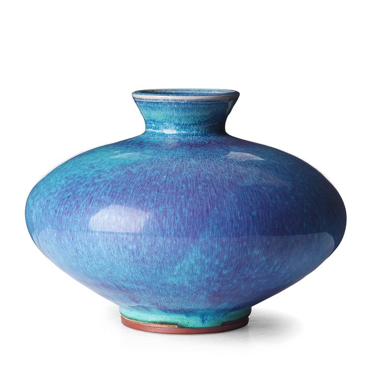 Berndt Friberg, a stoneware vase, Gustavsberg studio, Sweden 1972.