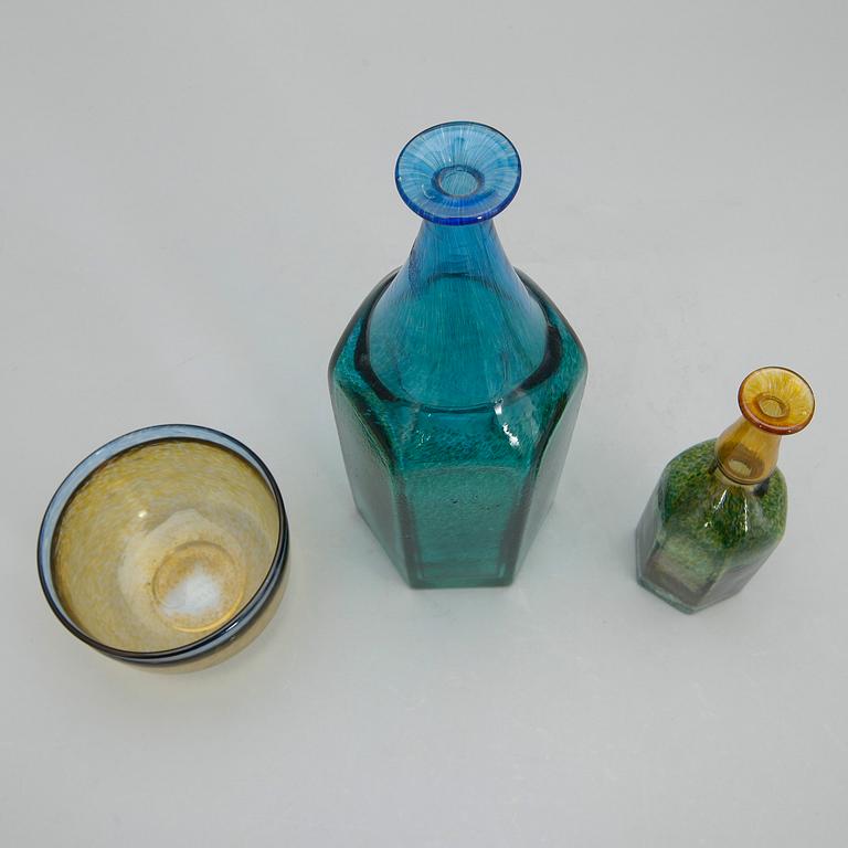 VASER samt SKÅL, 2+1, glas, Bertil Vallien, Boda, 1970-tal.