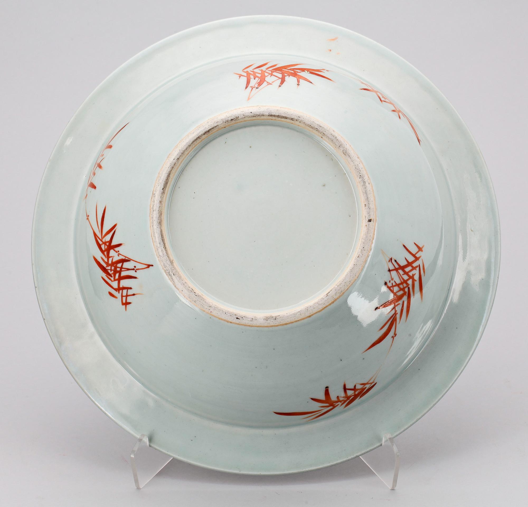 TVÄTTFAT, porslin, Kina, sen Qing 1800/1900-tal.