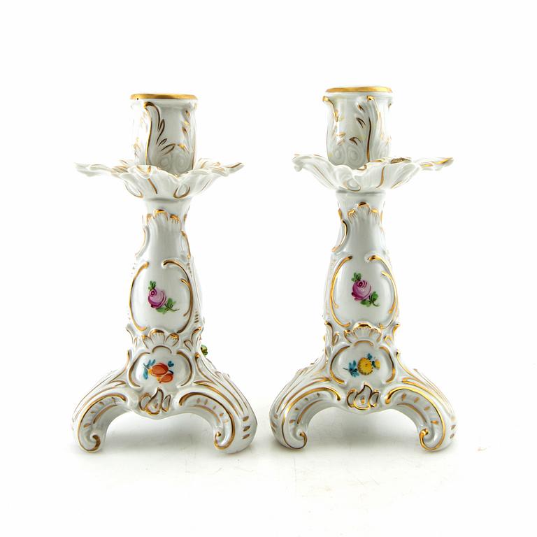 Bowl and candlesticks, a pair, Rococo style, Germany, first half of the 20th century, porcelain.