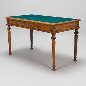 A desk in hardwood from turn of the century 1800/1900.