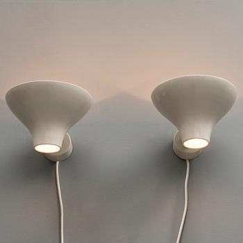 JUKKA KORPIHETE, vägglamppor, ett par, tillverkare Byrolights, 2006.