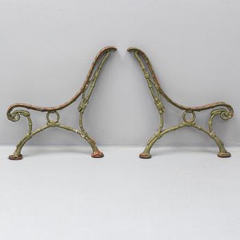 A pair of cast iron sides, early 20th century.