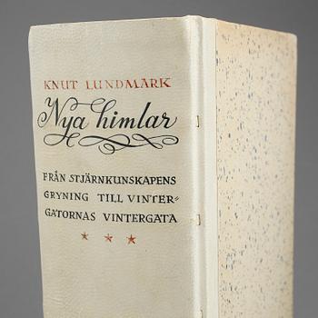 BOK, "Nya Himlar Från stjärnkunskapens gryning till vintergatornas vintergata", Knut Lundmark, 1943.