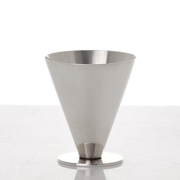 Wiwen Nilsson, a set of six sterling cocktail glasses, Lund 1933-50.