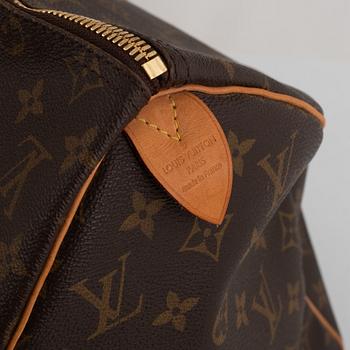 Louis Vuitton, weekend bag, "Keepall 45", 2011, including toiletry bag.