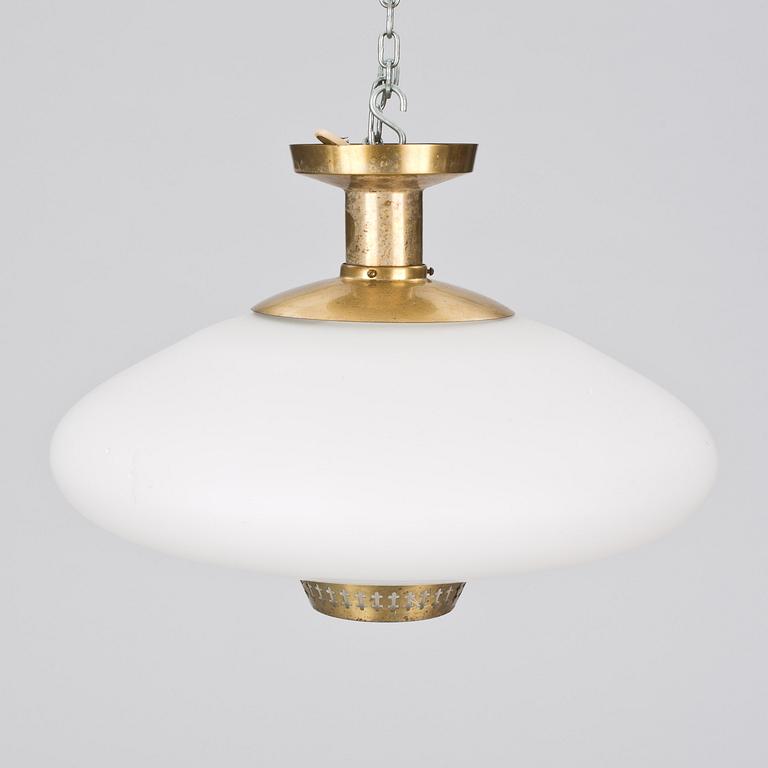 TAKLAMPA. Ateljé Lyktan, design Hans Bergström. 1900-tal.
