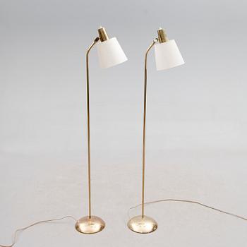 GOLVLAMPOR, 1 par, mässing, 1900-talets andra hälft.