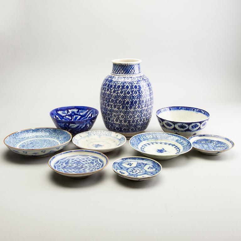 A group of persian cream ware, 18th/20th Century.  (9 pieces).