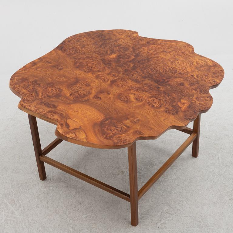 Josef Frank, soffbord, modell 1057, Firma Svenskt Tenn, efter 1985.