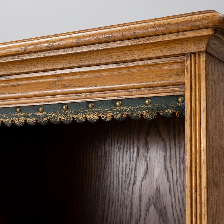 Bookcases, a pair, early 20th century.