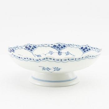 Service 6 pcs "Musselmalet Full Lace and Half Lace", Royal Copenhagen Denmark porcelain.