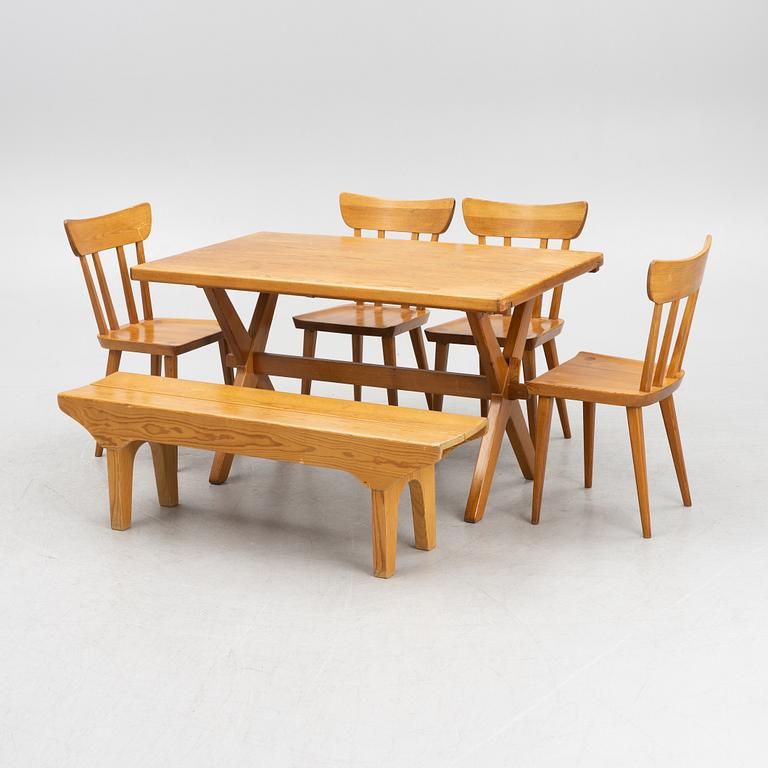 Stolar, 4 st, samt bord och bänk, 1900-talets mitt.