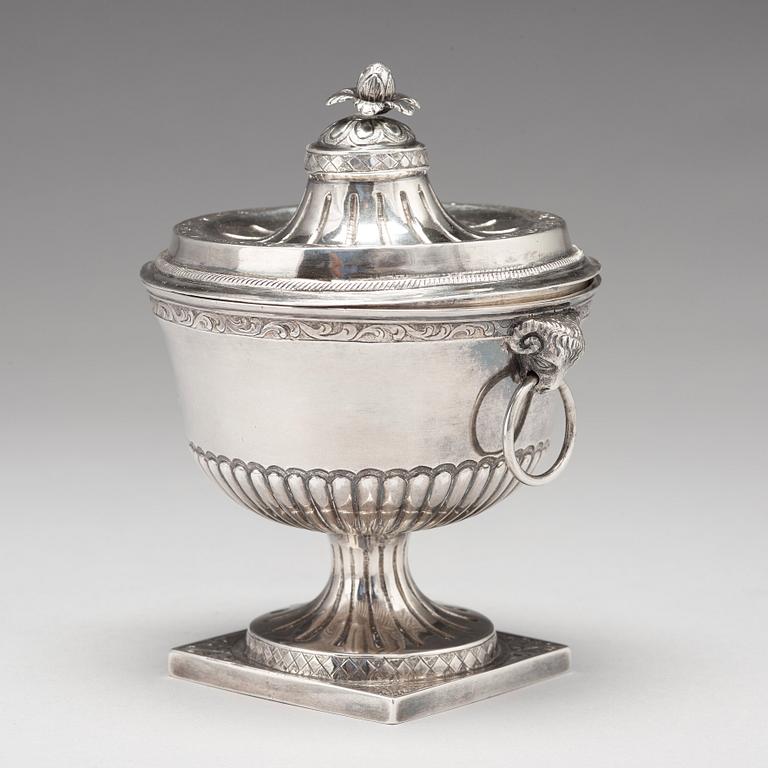 Sockerskål, okänd mästare, silver, Köpenhamn 1790.