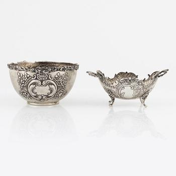 Two silver Rococo style bowls, including Karl Söhnlein & Söhne, Hanau, Germany, around the year 1900.